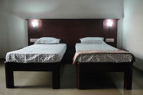 Bed Room with 2 Single Beds - Sanjeevini Homestay, best accomodation in Sagara, karnataka